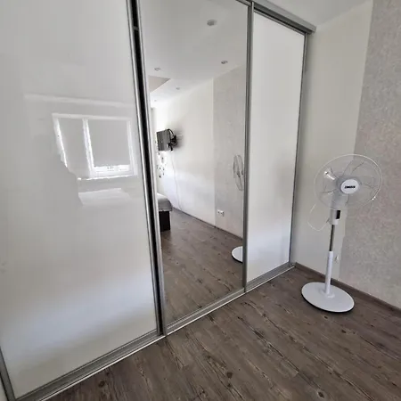 Tallinna Mnt 15 * Narva